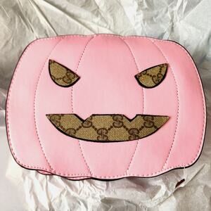 Pink Pumpkin Novelty Purse New with chain